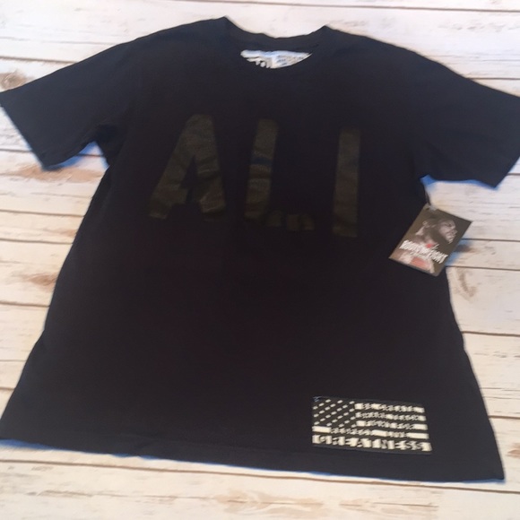 Roots Of Fight Ali NWT